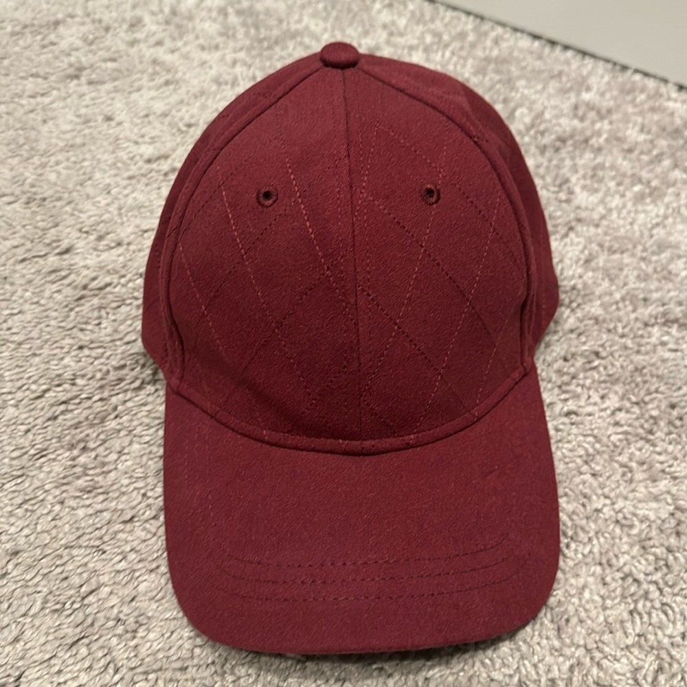 Maroon Lululemon ball cap